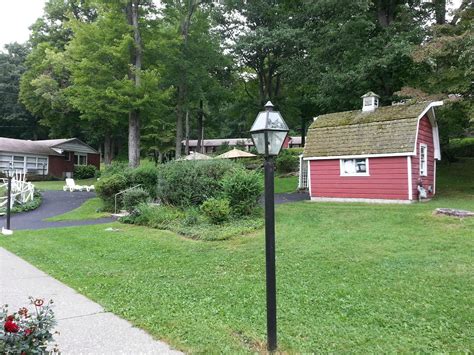 Heidi's inn - Heidi's Inn is a cozy and convenient motel near Carmel, Mahopac, Patterson and other towns in Putnam County. Read guest reviews, check rates and availability, …
